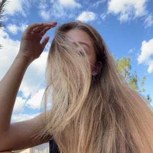 Meet your Posher, Nikki